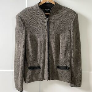 Giorgio Armani Women’s jacket in good condition